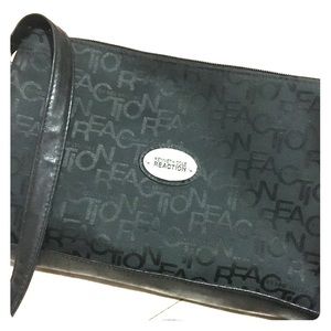Kenneth Cole Reaction shoulder bag